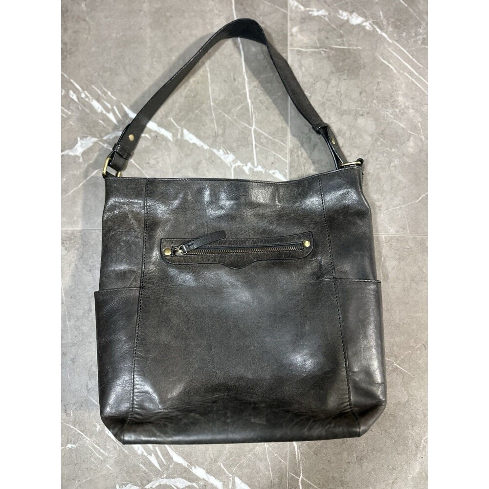 Bolo Smooth Leather Shoulder Deep Hobo Bag Brass Good Hardware Zip